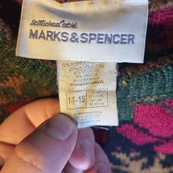 Vintage Mark & Spencer Knit Sweater Woman Size 14 Canada Made - Picture 2 of 3